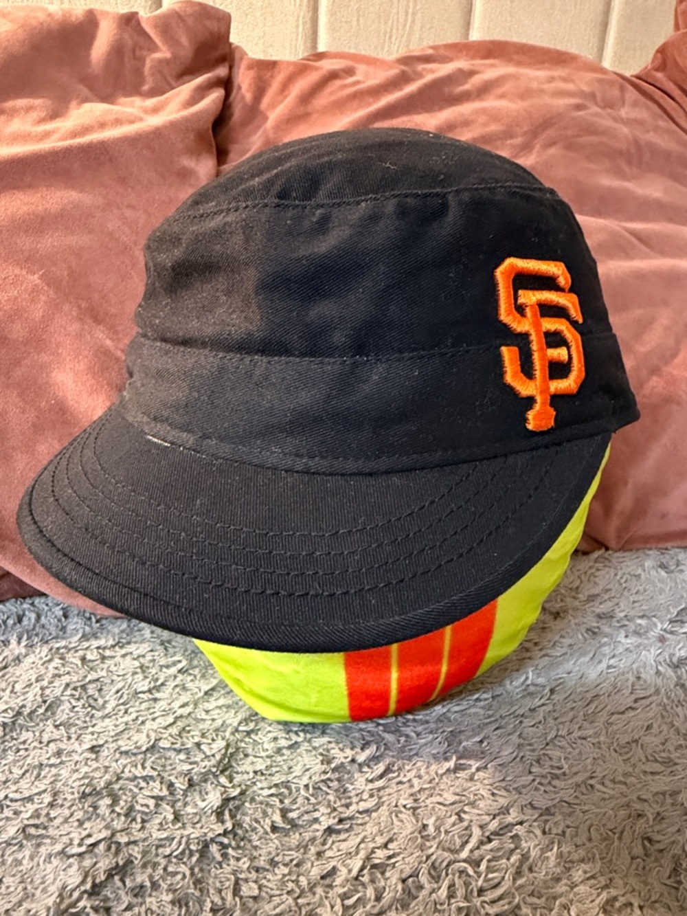 San Francisco Giants Black Camp Cap with Orange SF Logo
